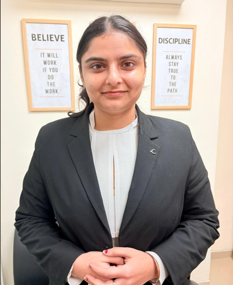 ADVOCATE NAVNEET 